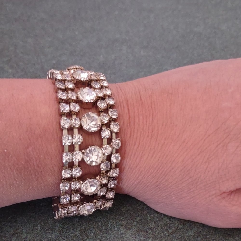 Vintage Silver Tone Clear Rhinestone Wide Bracelet - Picture 6 of 7